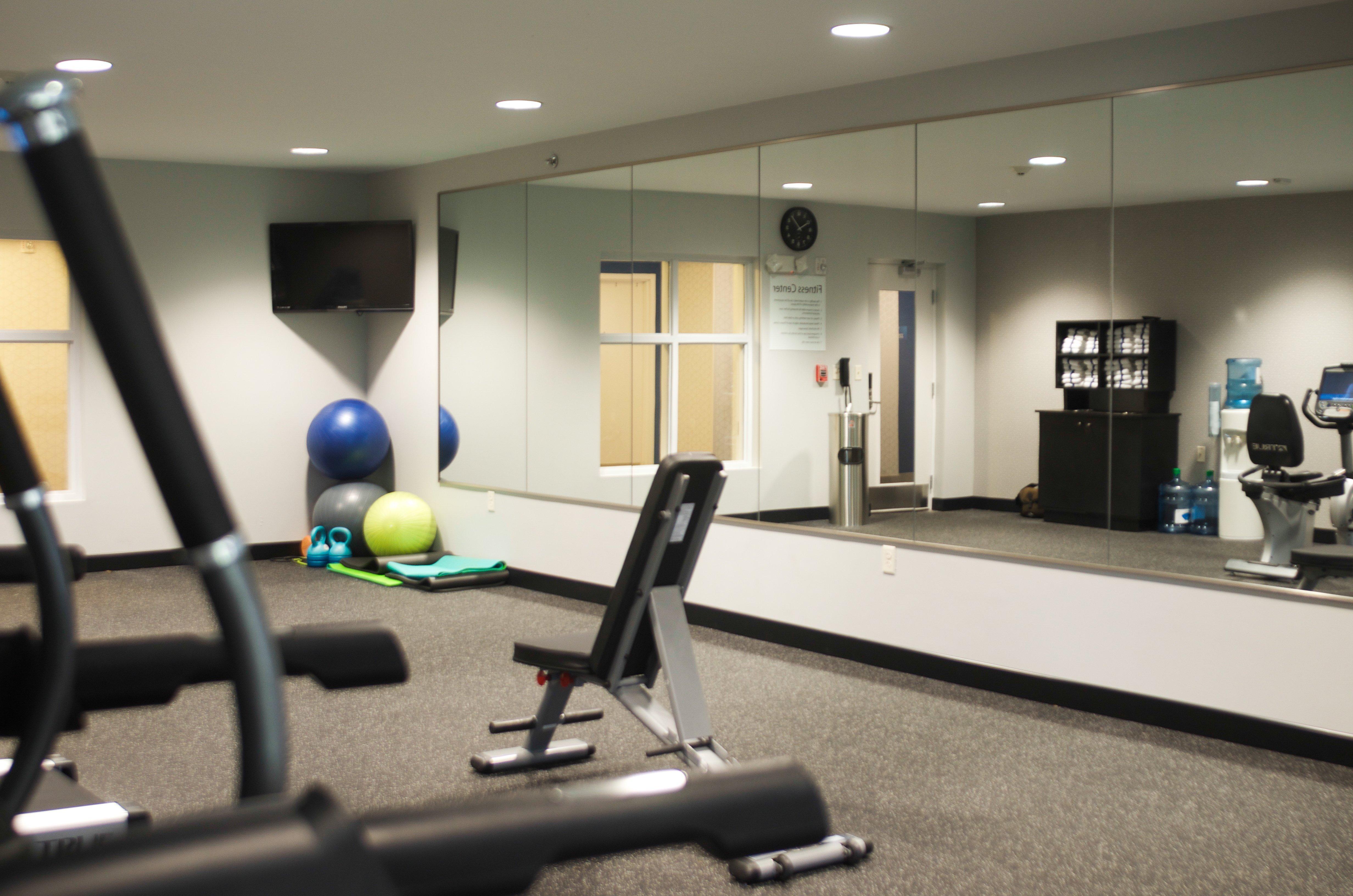 Holiday Inn Express Hickory - Hickory Mart By Ihg Eksteriør billede